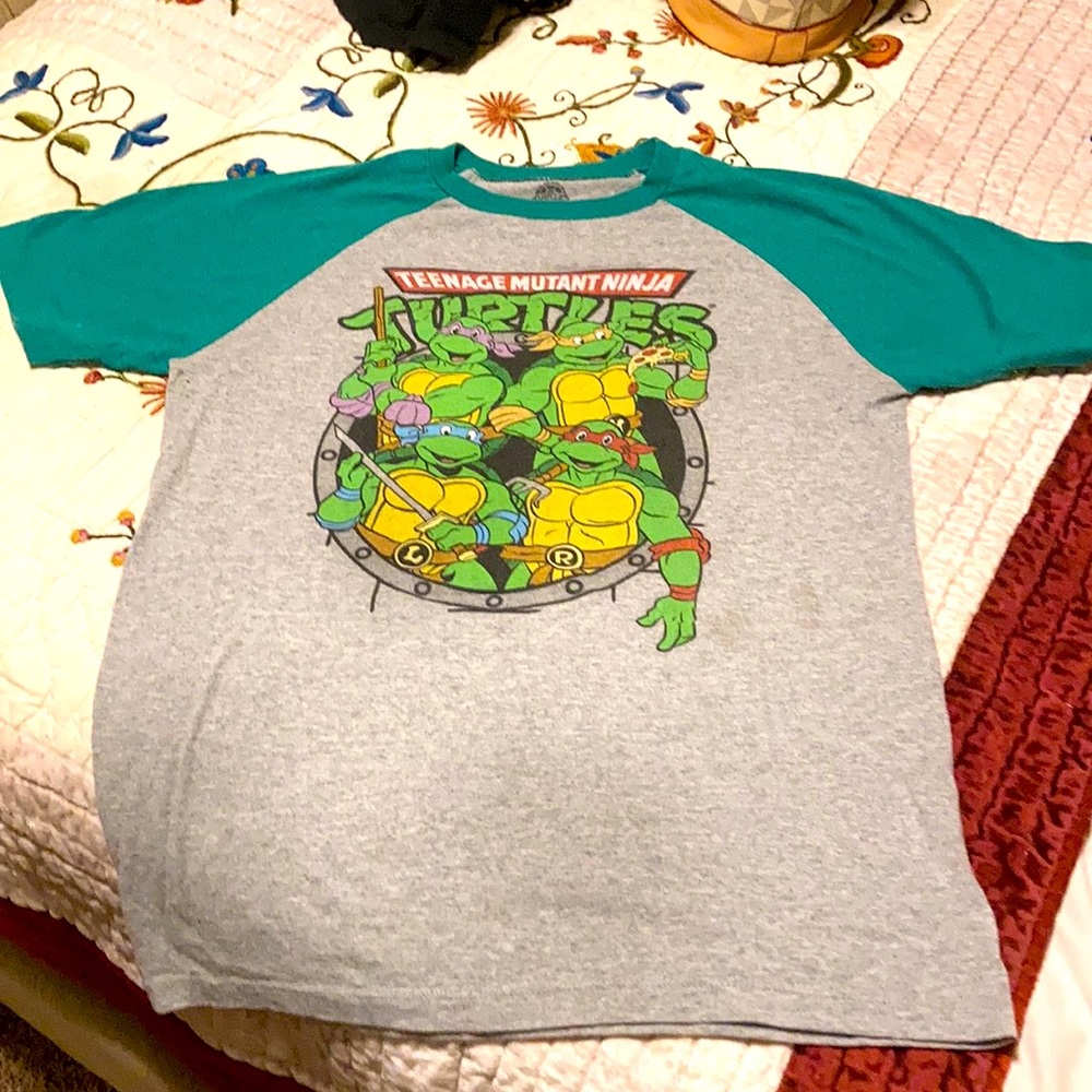 Vintage Ninja 🐢 Turtles shirt